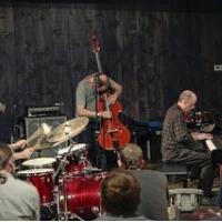 The Necks & Oren Ambarchi pred koncertom