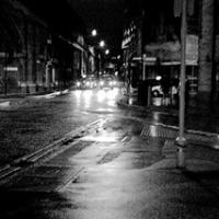 KROFF, KI NI KON�AL NA ULICI