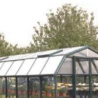 BRITOFF O SO�ITJU, RASTLINJAKIH IN KAMNIH