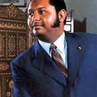 BRITOFF ARETIRANEGA DIKTATORJA