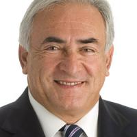 BRITOFF Z ARETIRANIM DIREKTORJEM