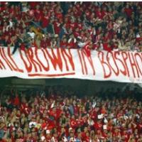 OFF na doma�i tribuni