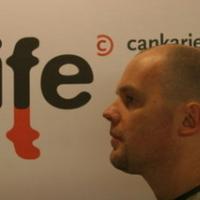 Prihaja 19. Liffe ali 'Popek goes political'  