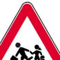 Varnost na�ih otrok in predsedovanje EU � osnovni �oli brez le�e�ih policajev