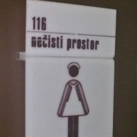 UMAZANI ČETRTEK VABI MED SVOJE 4 ZVOČNE STENE