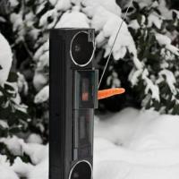 RADIO, PA NE MOREŠ BIT SNEŽAK NO! ZRESNI SE!