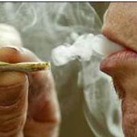 LIBERALCI KOT PROTOTIP NASPROTNIKA DROG