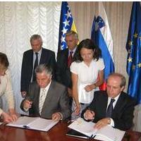 DOBRE IN SLABE PLATI SPORAZUMA MED BiH TER SLOVENIJO O ZAPOSLOVANJU MIGRANTSKIH DELAVCEV